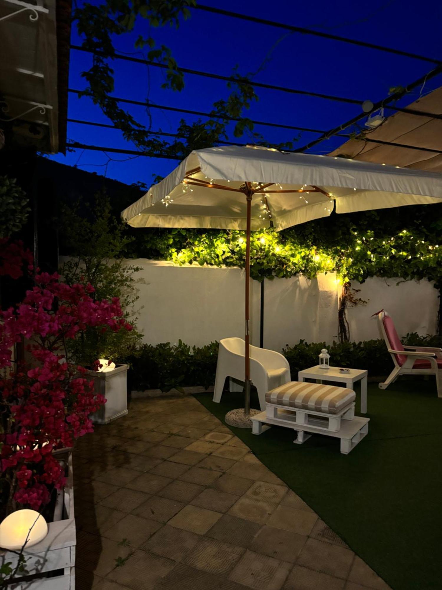 Alemar Bed & Breakfast Mondello Exteriör bild